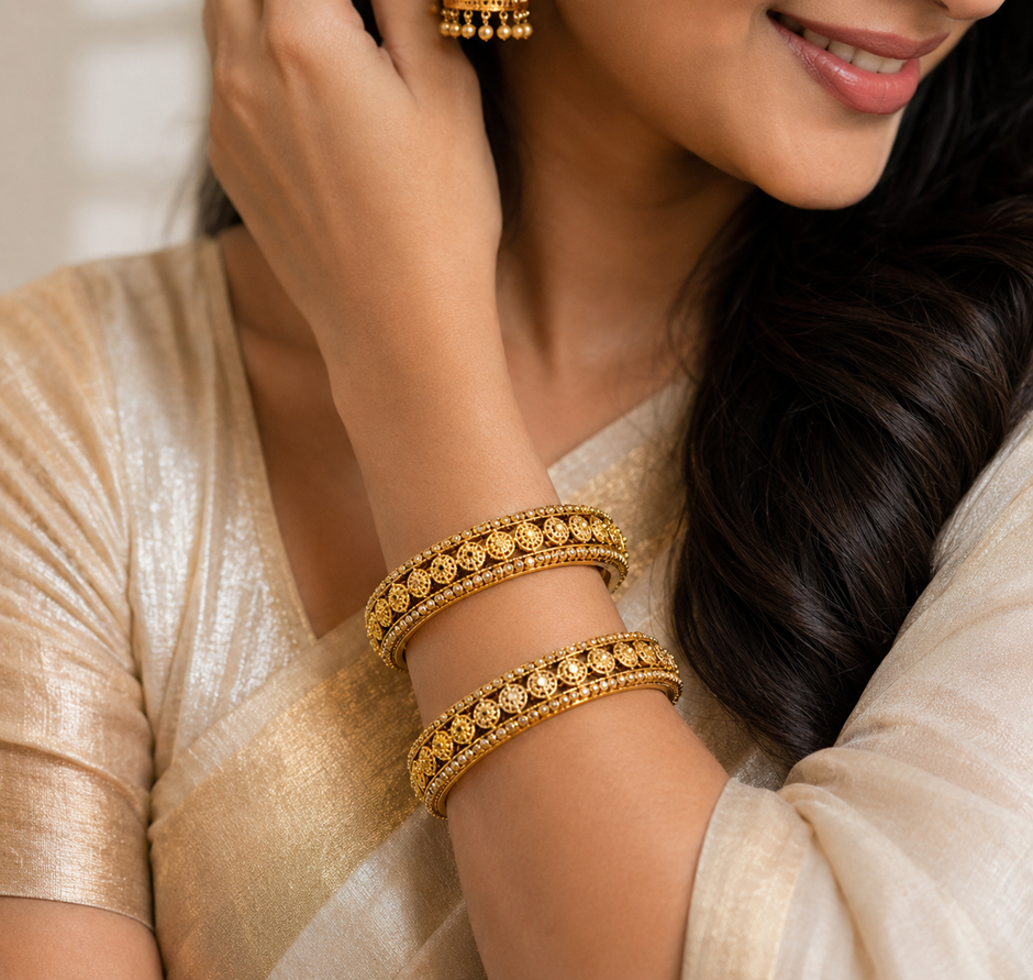 Antique Pearl Bloom Bangles