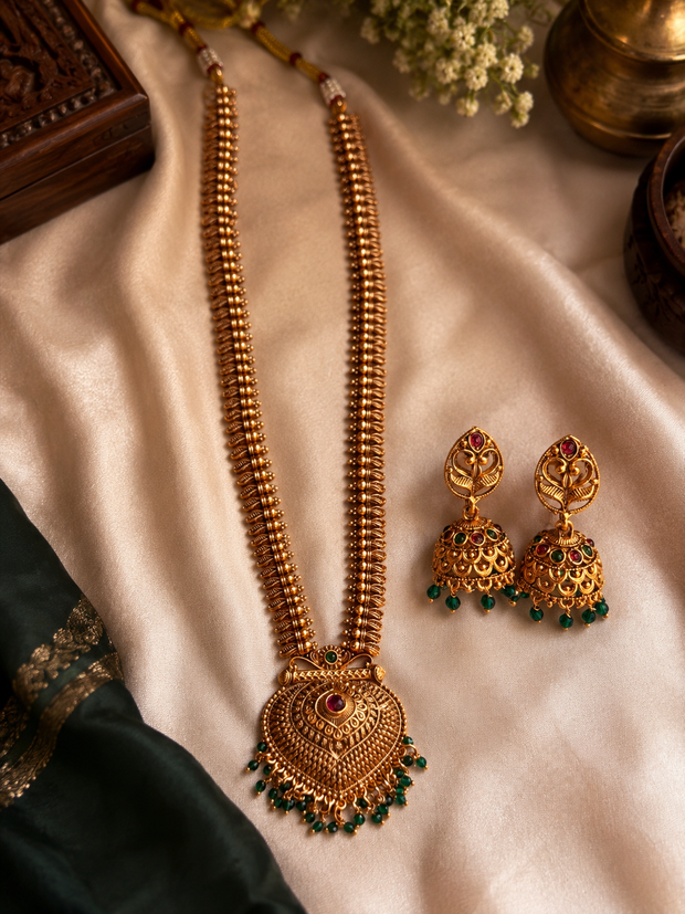 Antique Floral Pendent Mid Haram