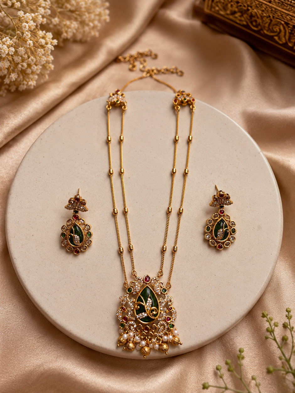 Premium Emerald Pendent Set
