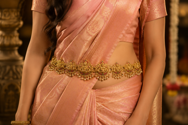 Traditional Lakshmi Oddiyanam