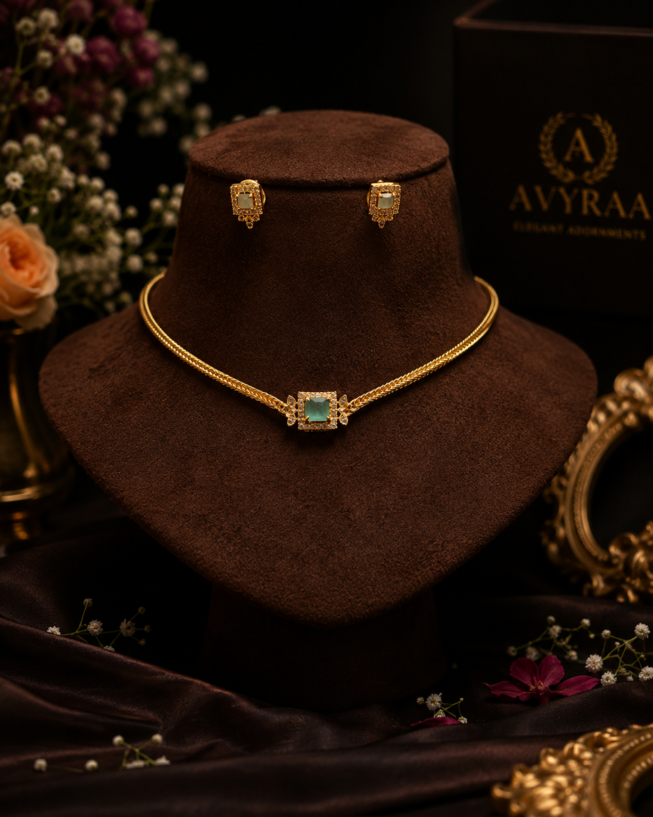 Emerald Square Stone Minimal Choker Set