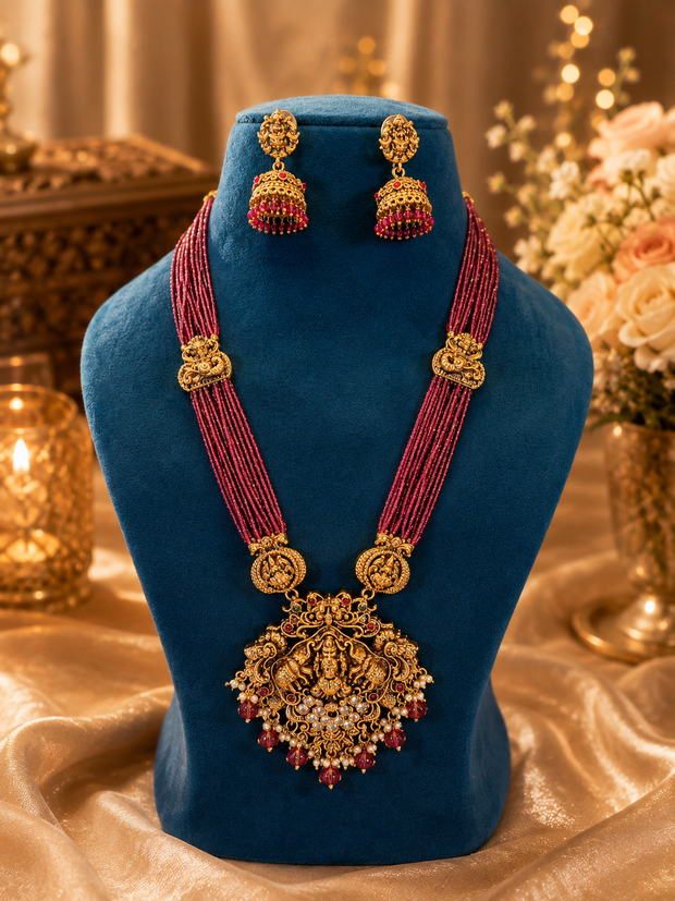 Antique Gold Temple Pendent Necklace Set