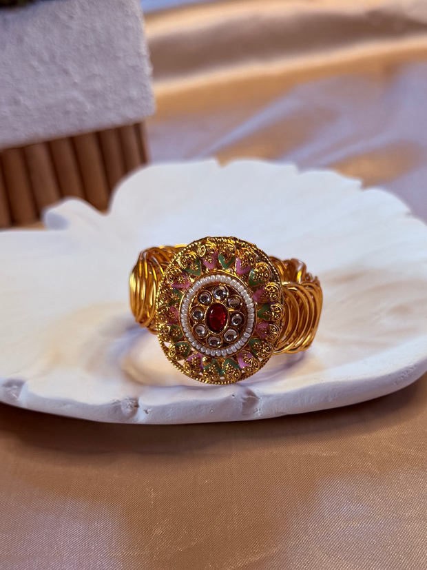 Elegant Adjustable Antique Gold Hand Cuff