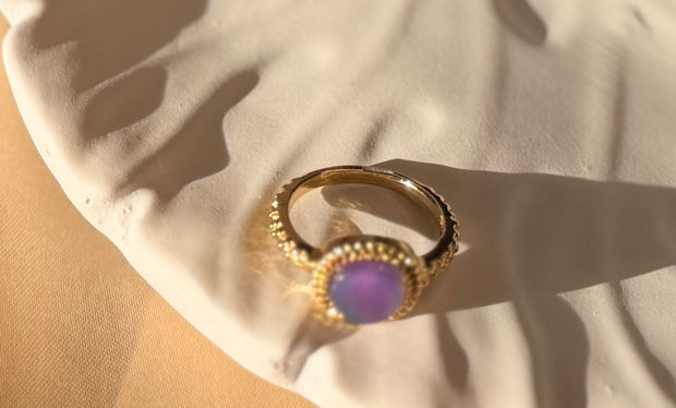 Elegant Purple Stone Gold Ring ✨