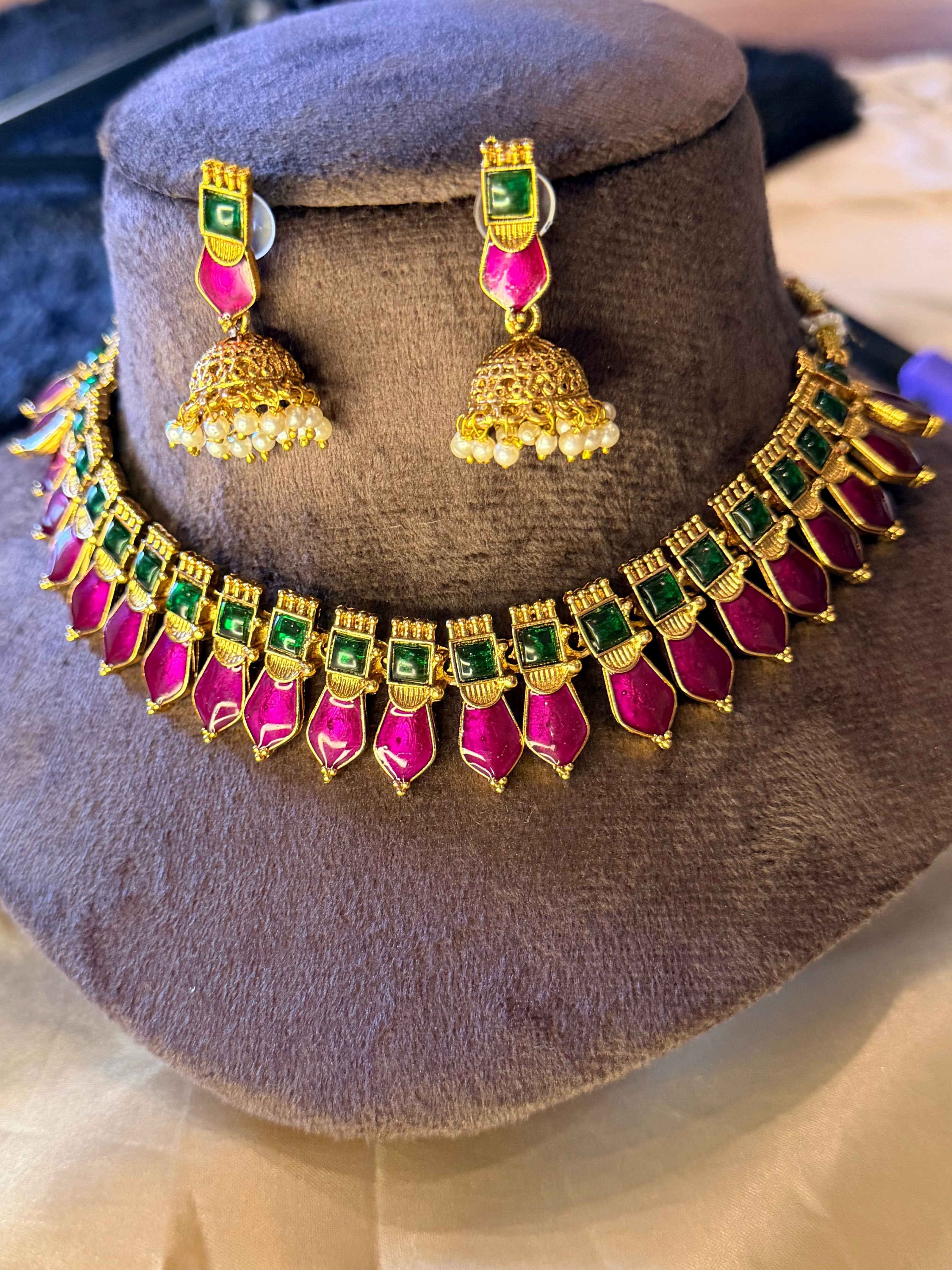 Emerald & Ruby Kundan Leaf Choker Set