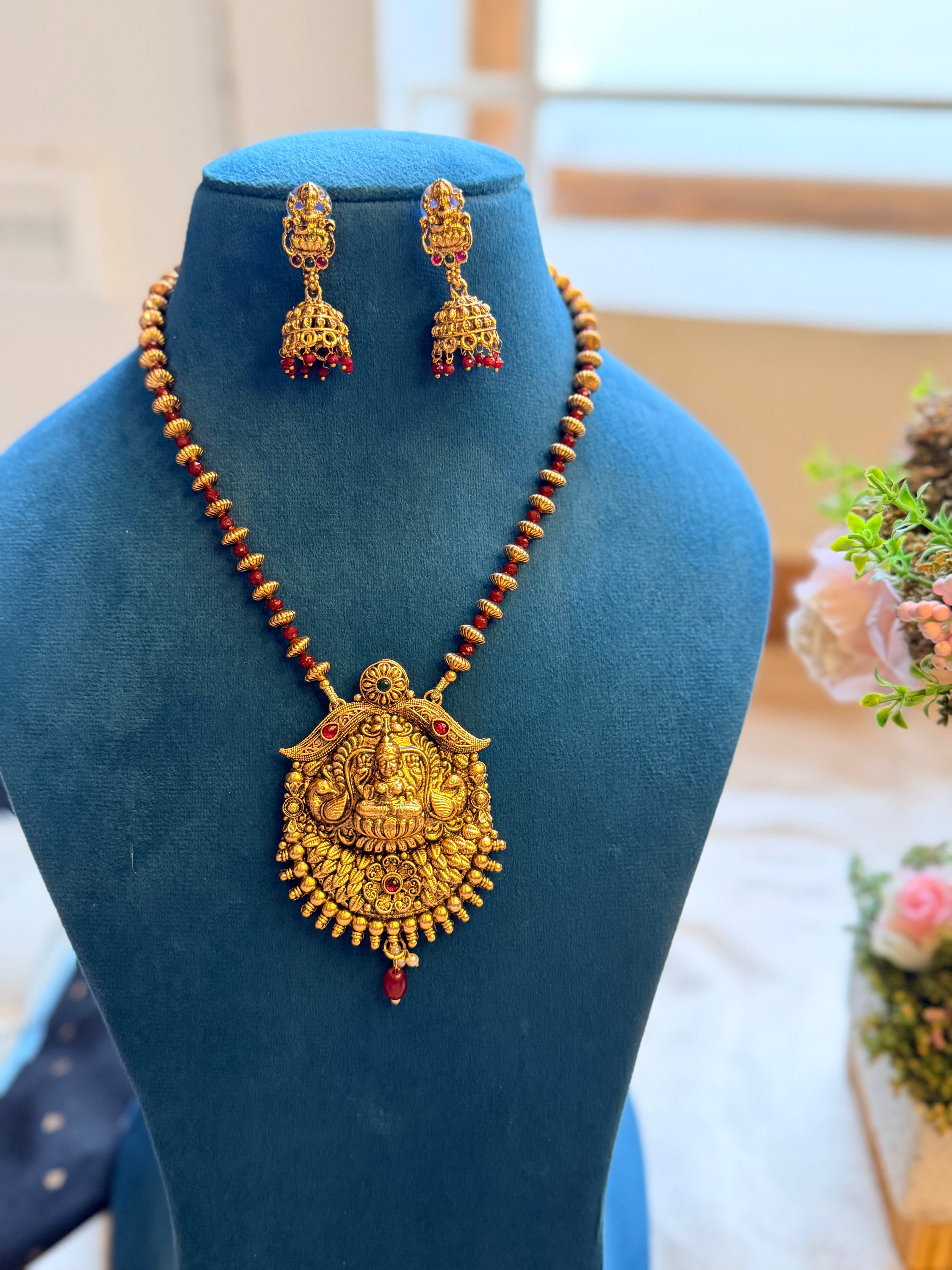Lakshmi Marroon Beaded Neck Set