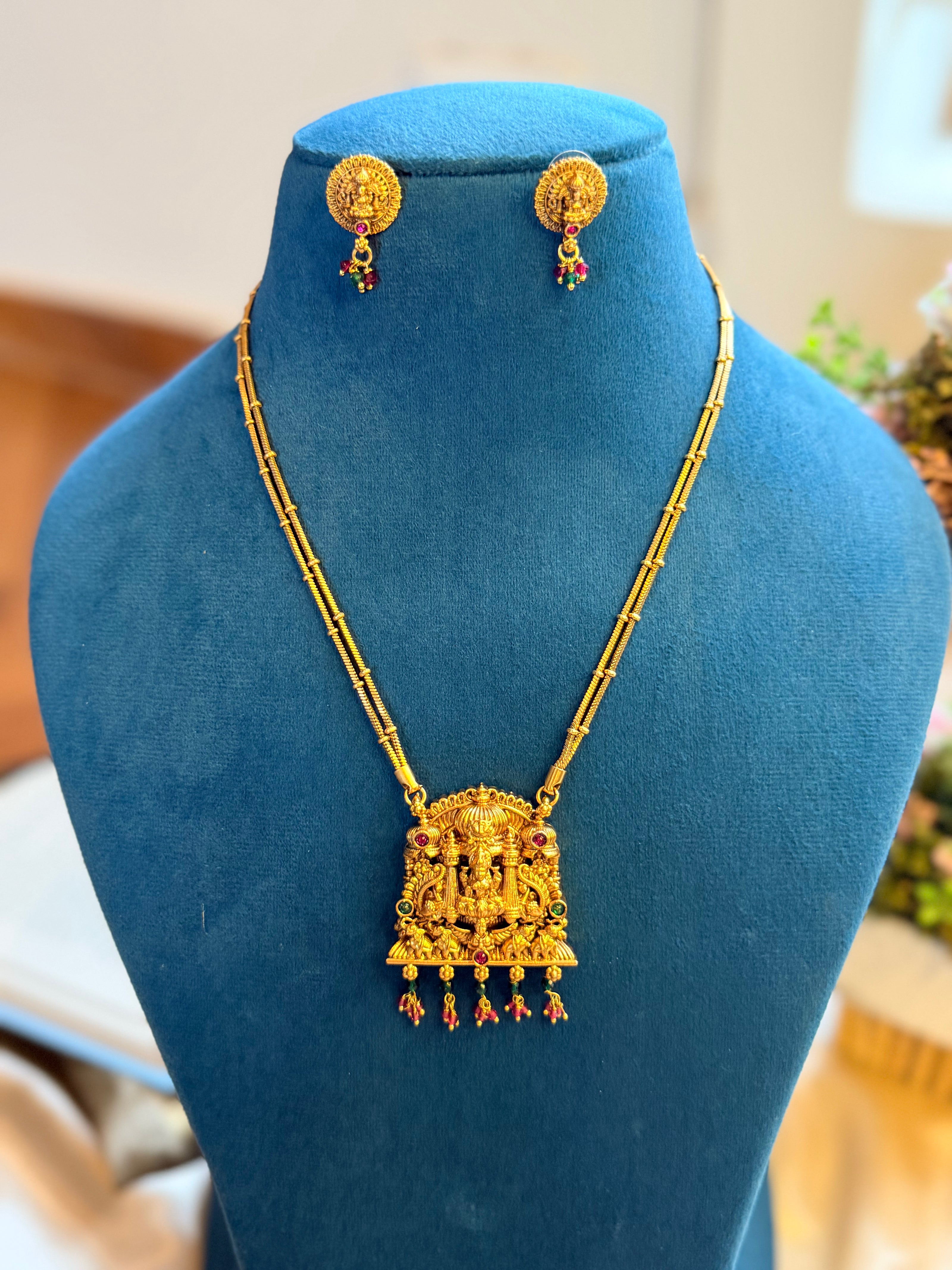 Antique Lakshmi Pendent Set