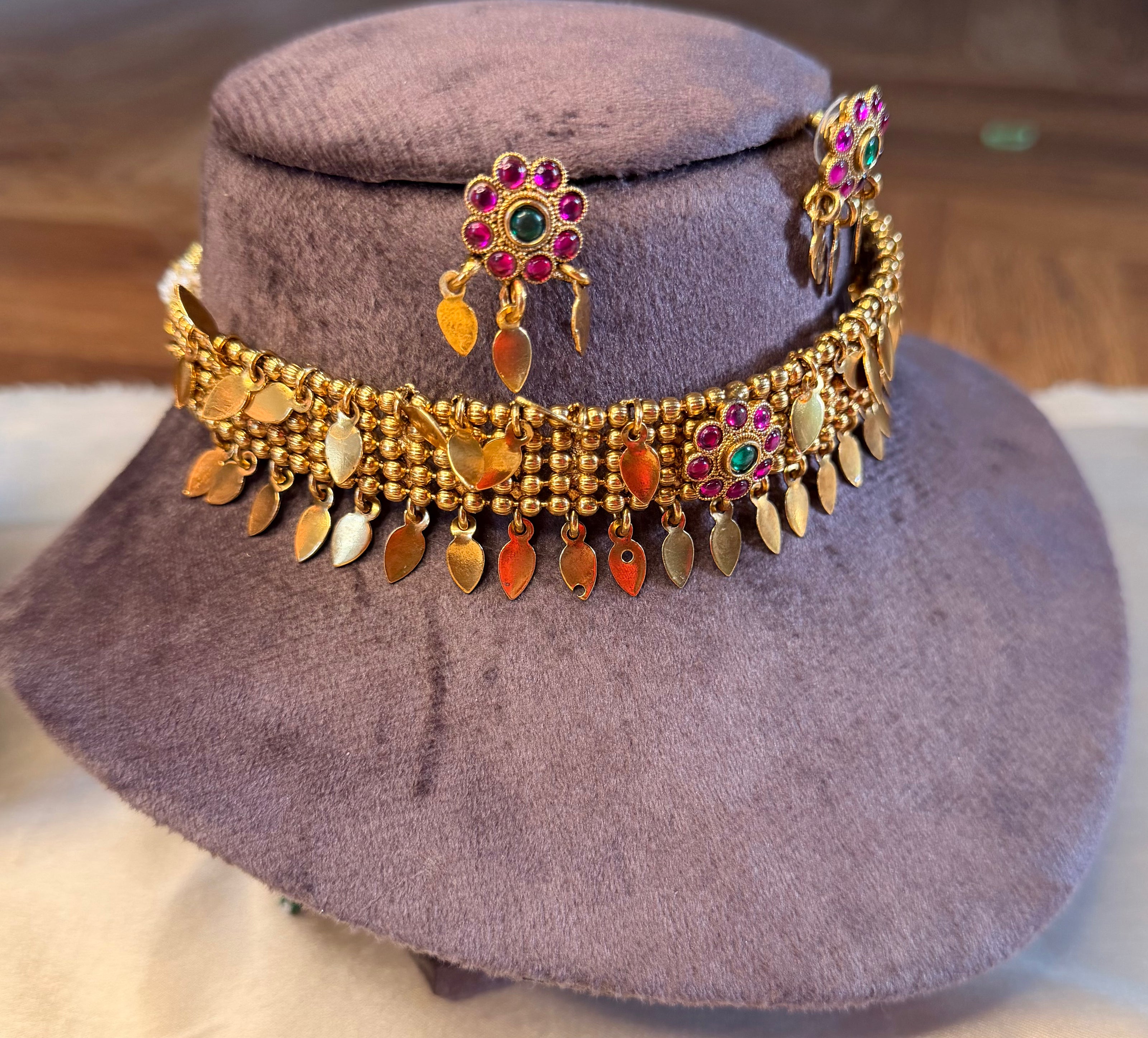 Antique Ruby Green Floral Coin Choker Set