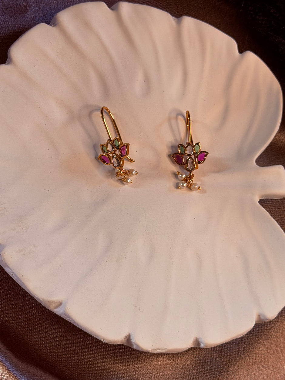 Floral Kundan Bugadi Ear Cuff
