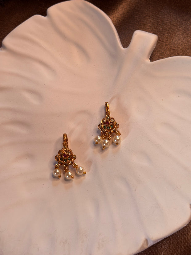 Floral Kundan Bugadi with Pearl Drops