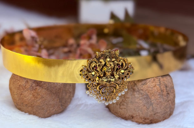 Royal Lakshmi Pearl Waist Belt