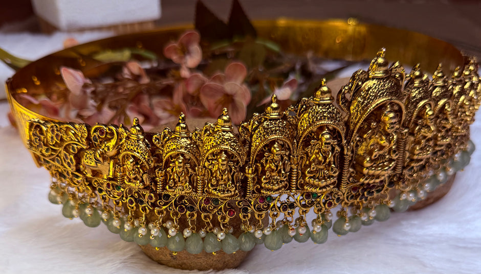 Lakshmi Temple Antique Gold Hip Belt ✨