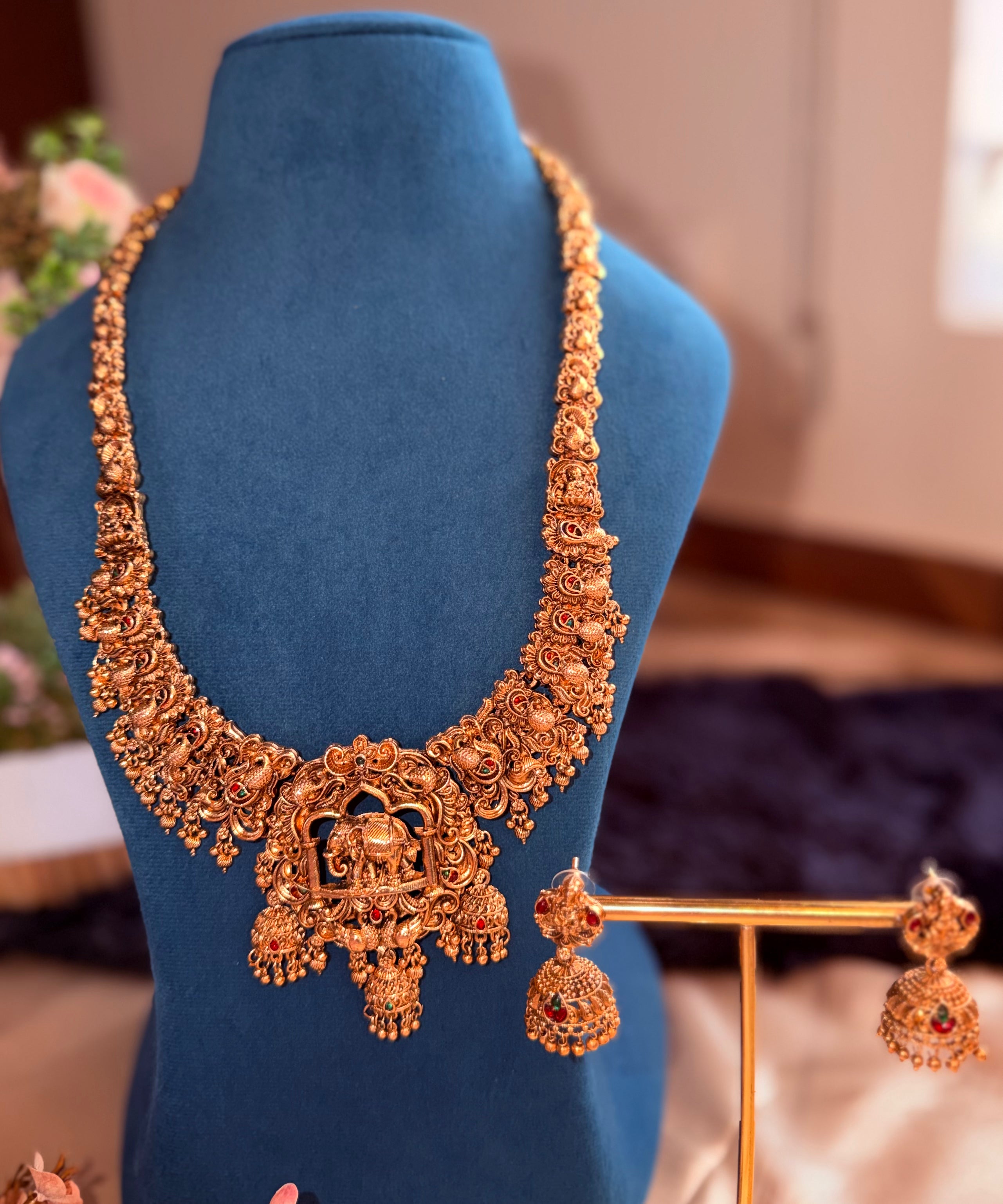 Grand Elephant Temple Jewellery Set