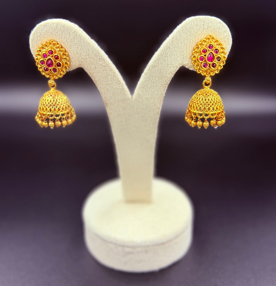 Antique Bird Neck Set