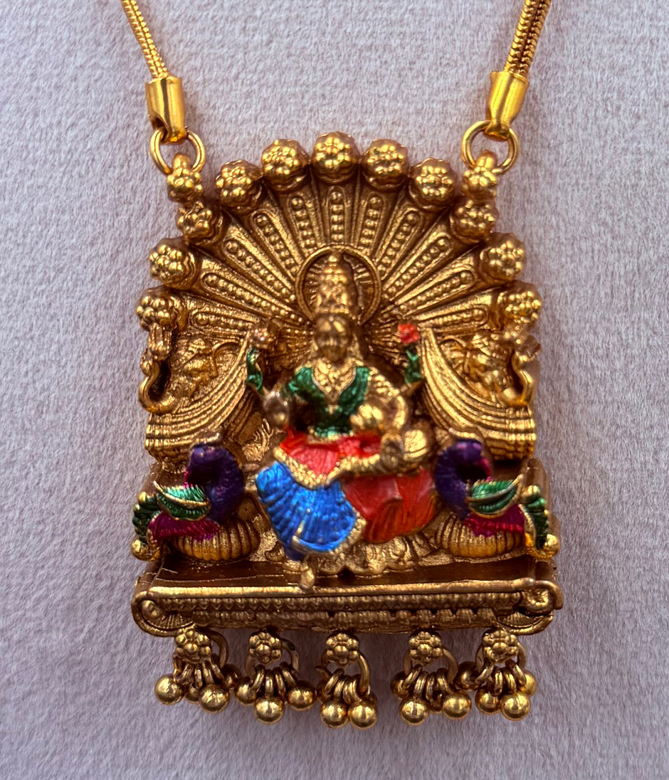 Antique Idol Neck Set