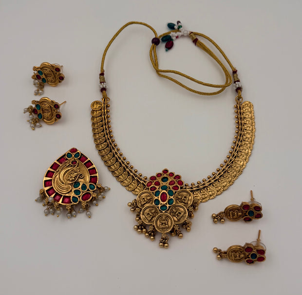 Antique Temple Jewellery Convertible Necklace Set