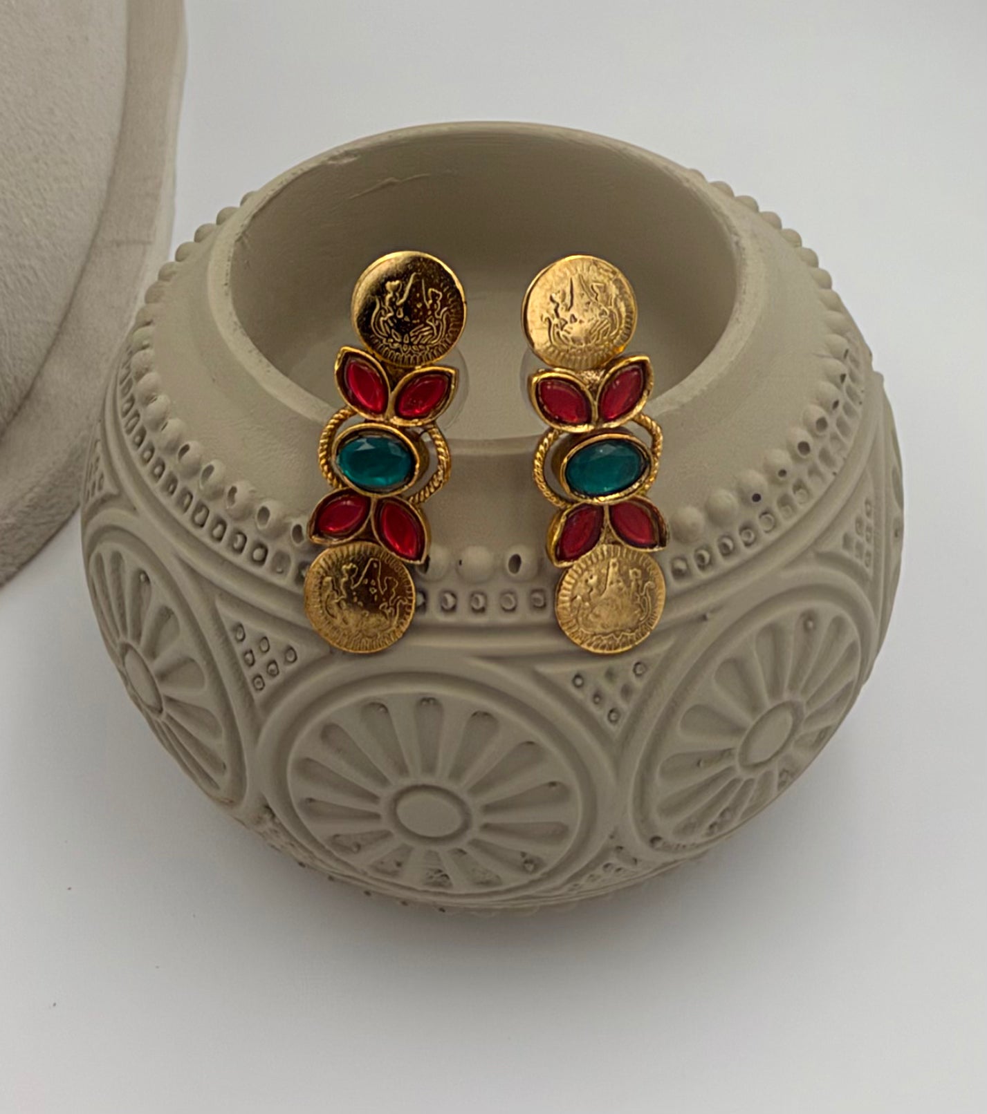 Traditional Floral Coin Choker Set with Matching Earrings