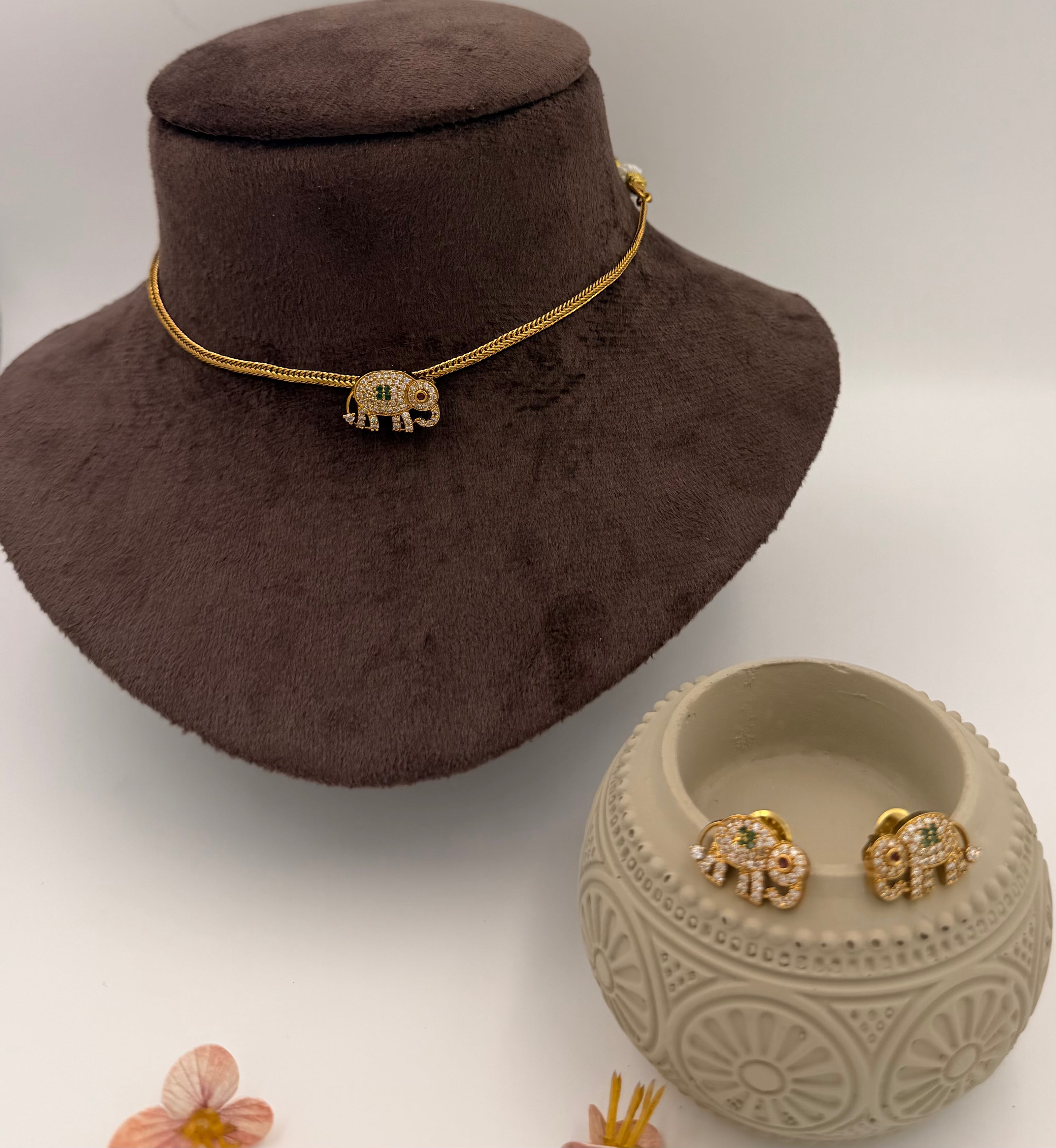 Cute Elephant Choker Set