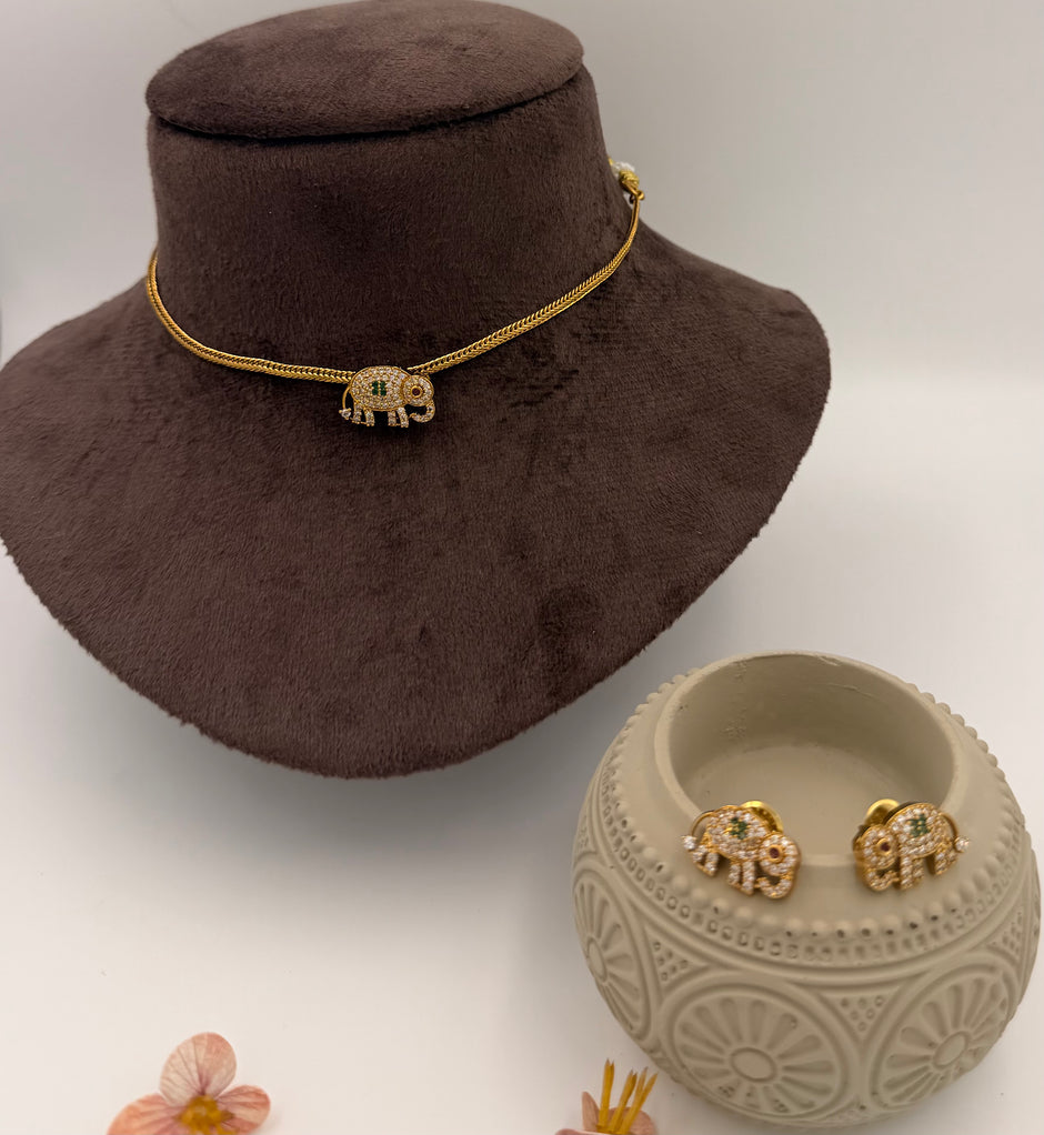 Cute Elephant Choker Set