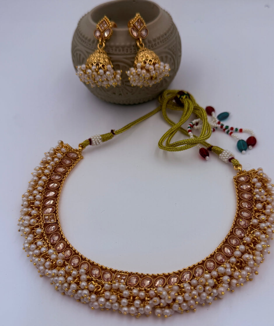 Royal Pearl Divine Kundan Set