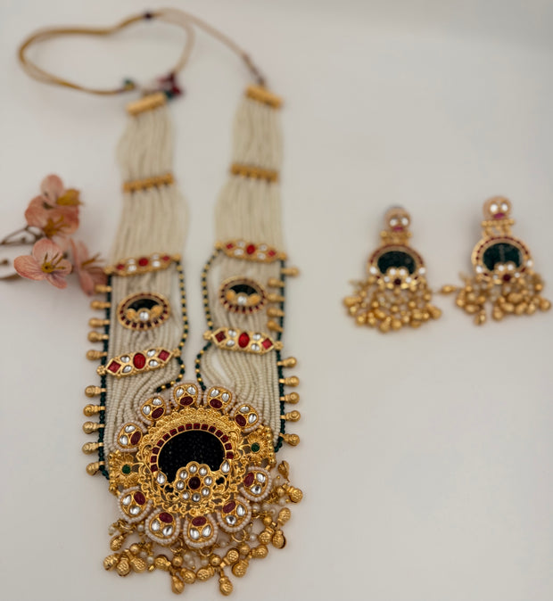 Maharani Pearl Kundan Necklace Set