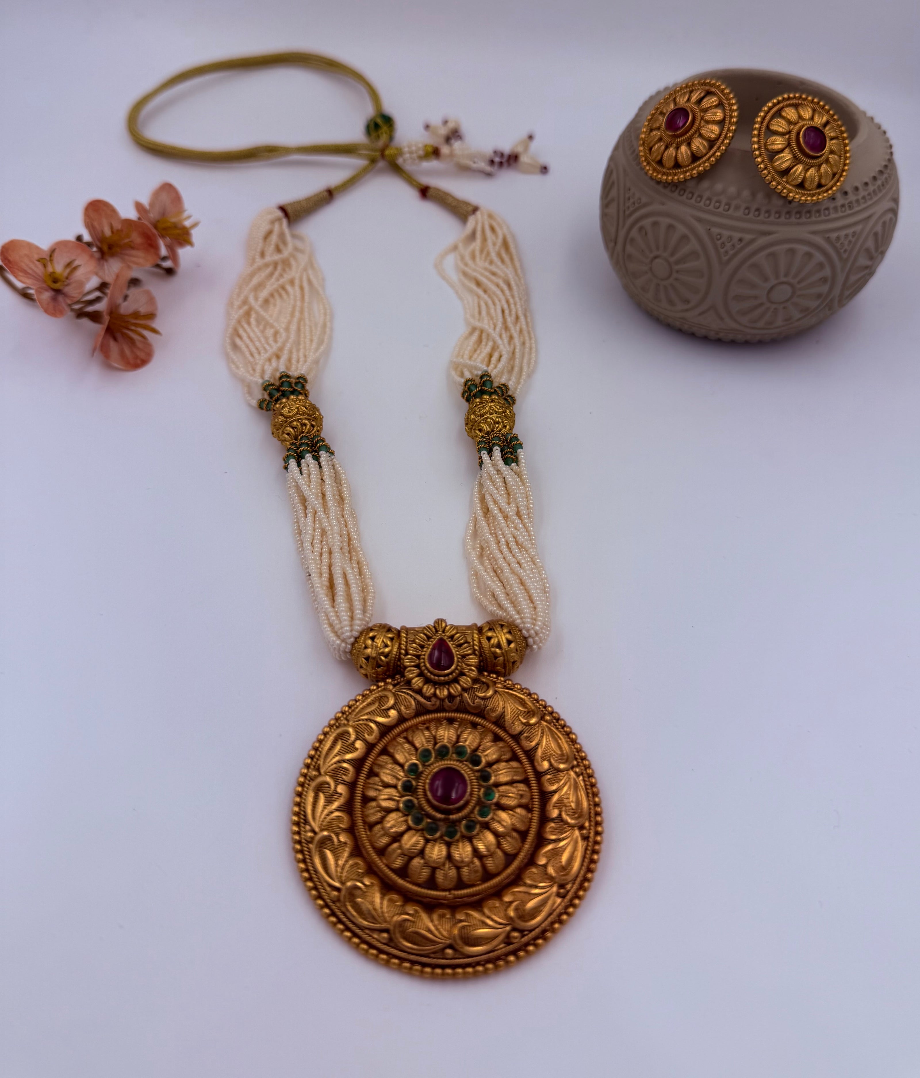 Antique Coin Pendent Necklace