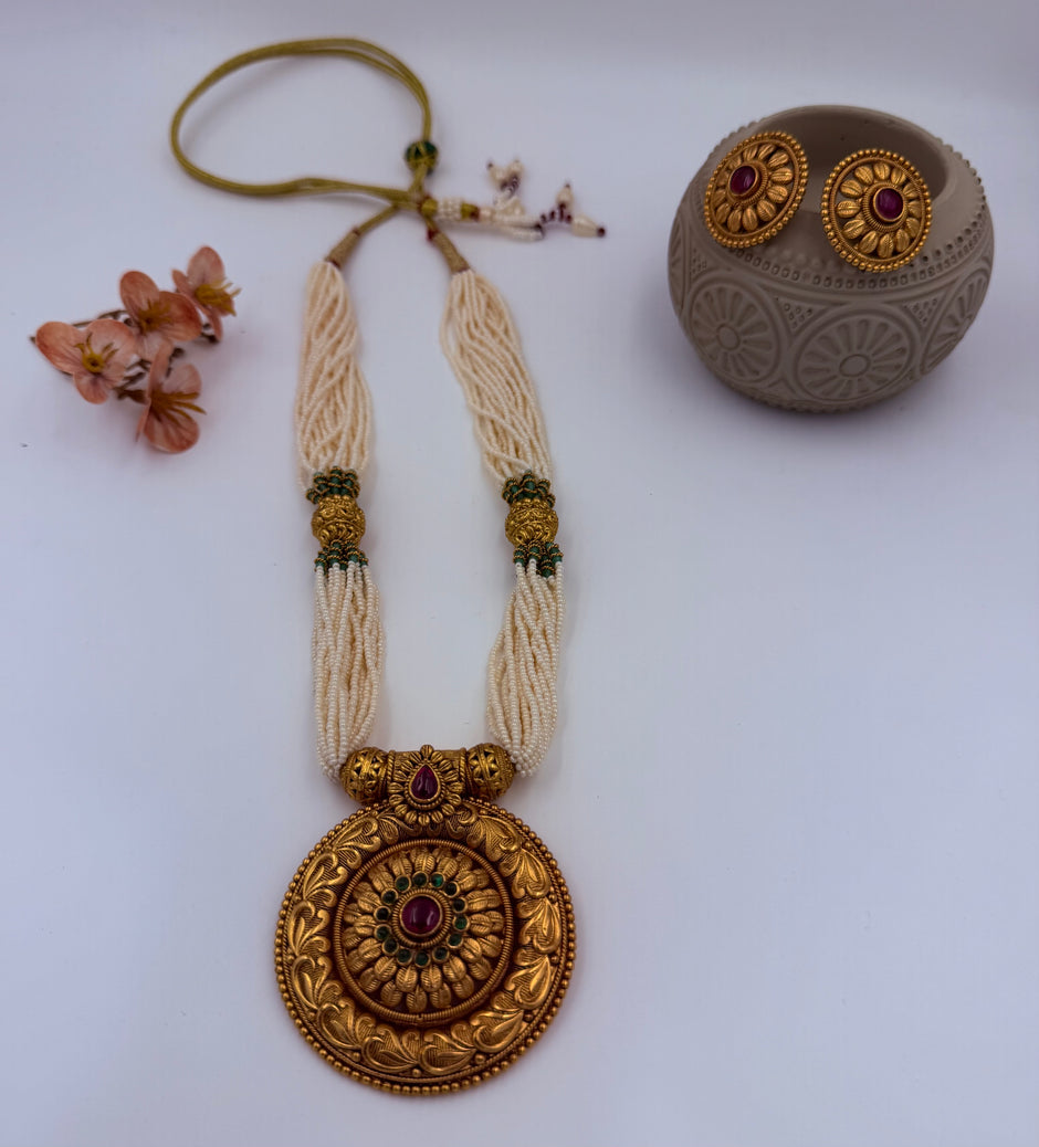 Antique Coin Pendent Necklace