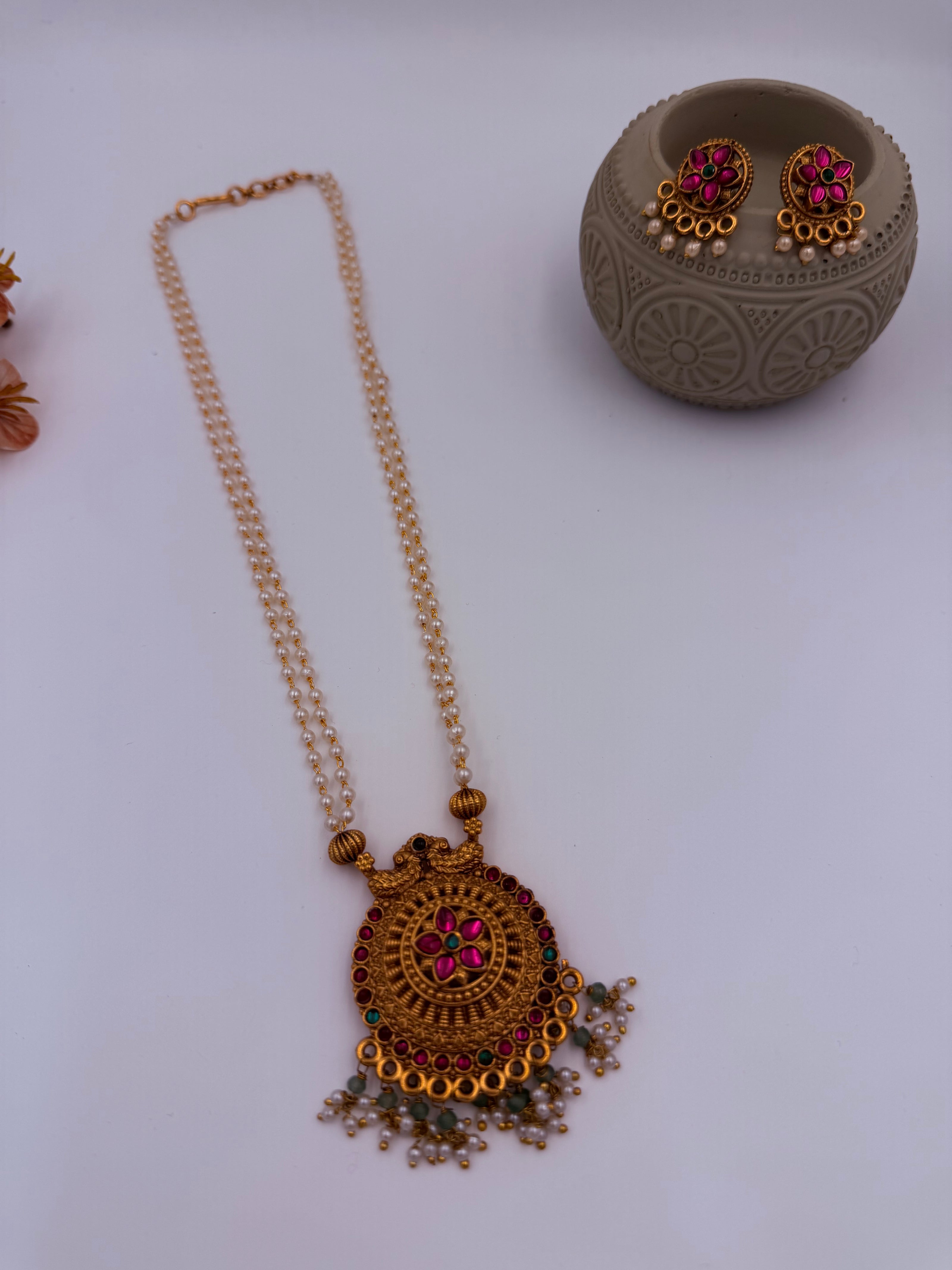 Pearl Beaded Traditional Pendent Set