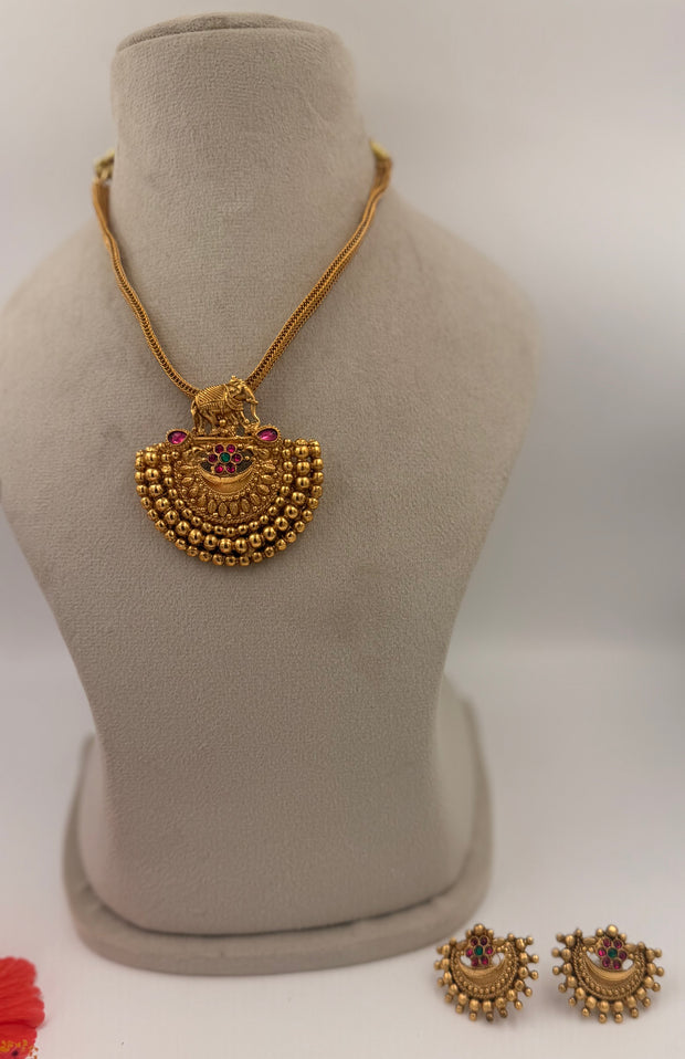Antique Gold Lakshmi Pendant Necklace Set