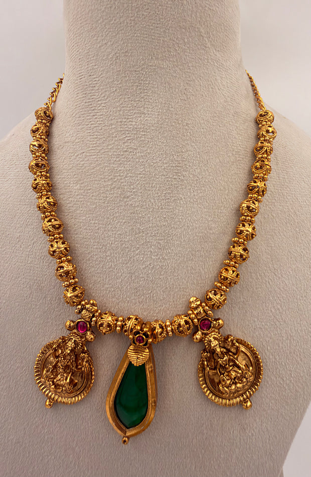 Antique Gold Green Stone Pendant Necklace Set