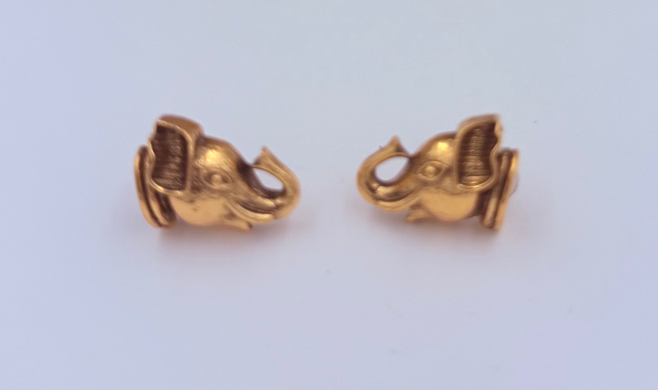 Antique Gold Elephant Design Adjustable Choker Necklace Set