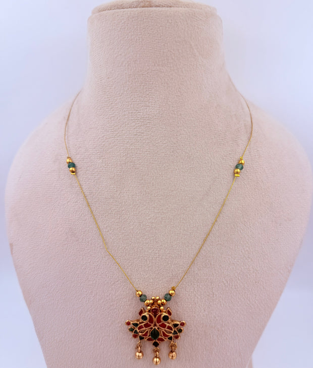 Antique Gold Multicolor Pendant Invisible Chain Necklace Set