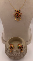 Antique Gold Multicolor Pendant Invisible Chain Necklace Set