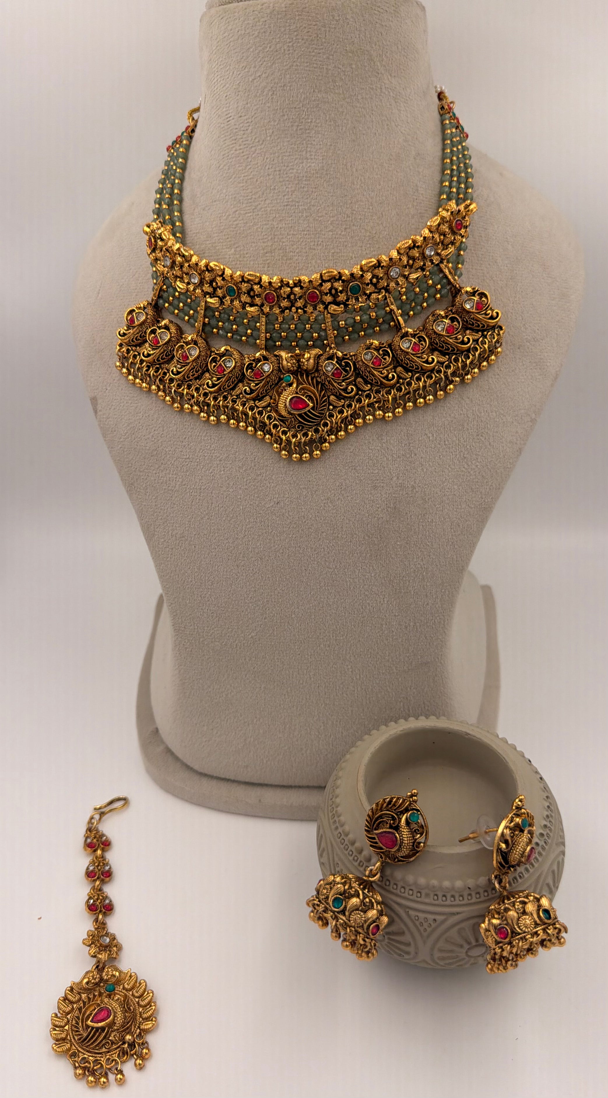 Grand Antique Gold Peacock Choker Necklace Set