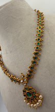 Antique Gold Green Stone Pendant Necklace Set