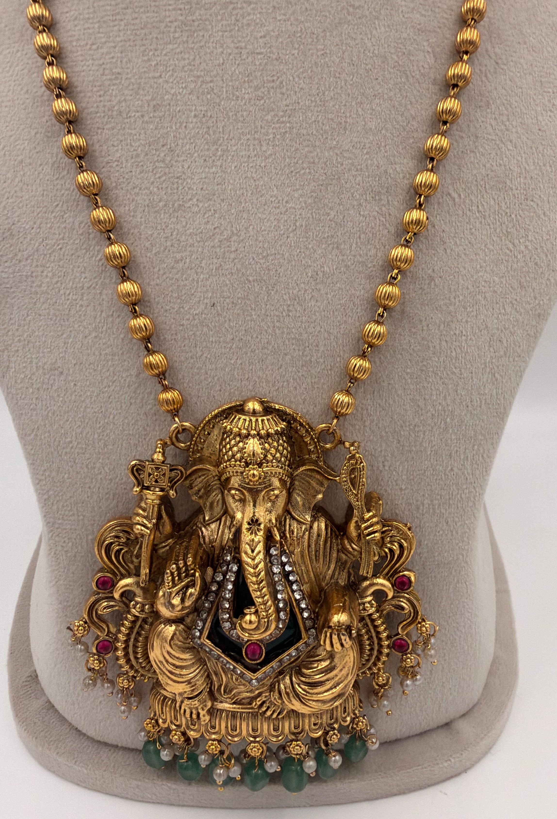 Antique Gold Ganesha Pendant Necklace Set