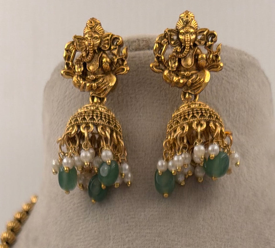Antique Gold Ganesha Pendant Necklace Set