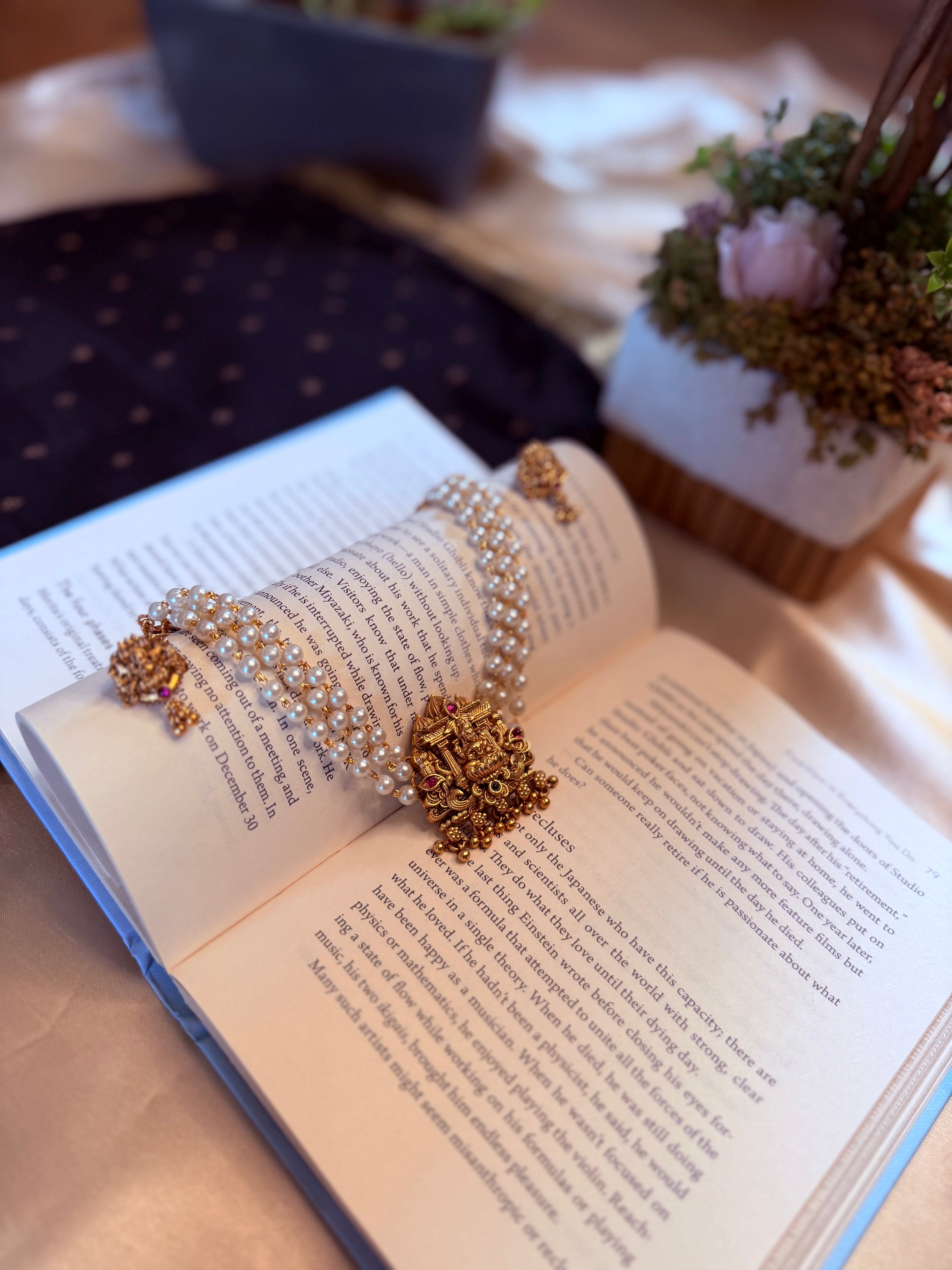 Divine Lakshmi Pearl Choker Set