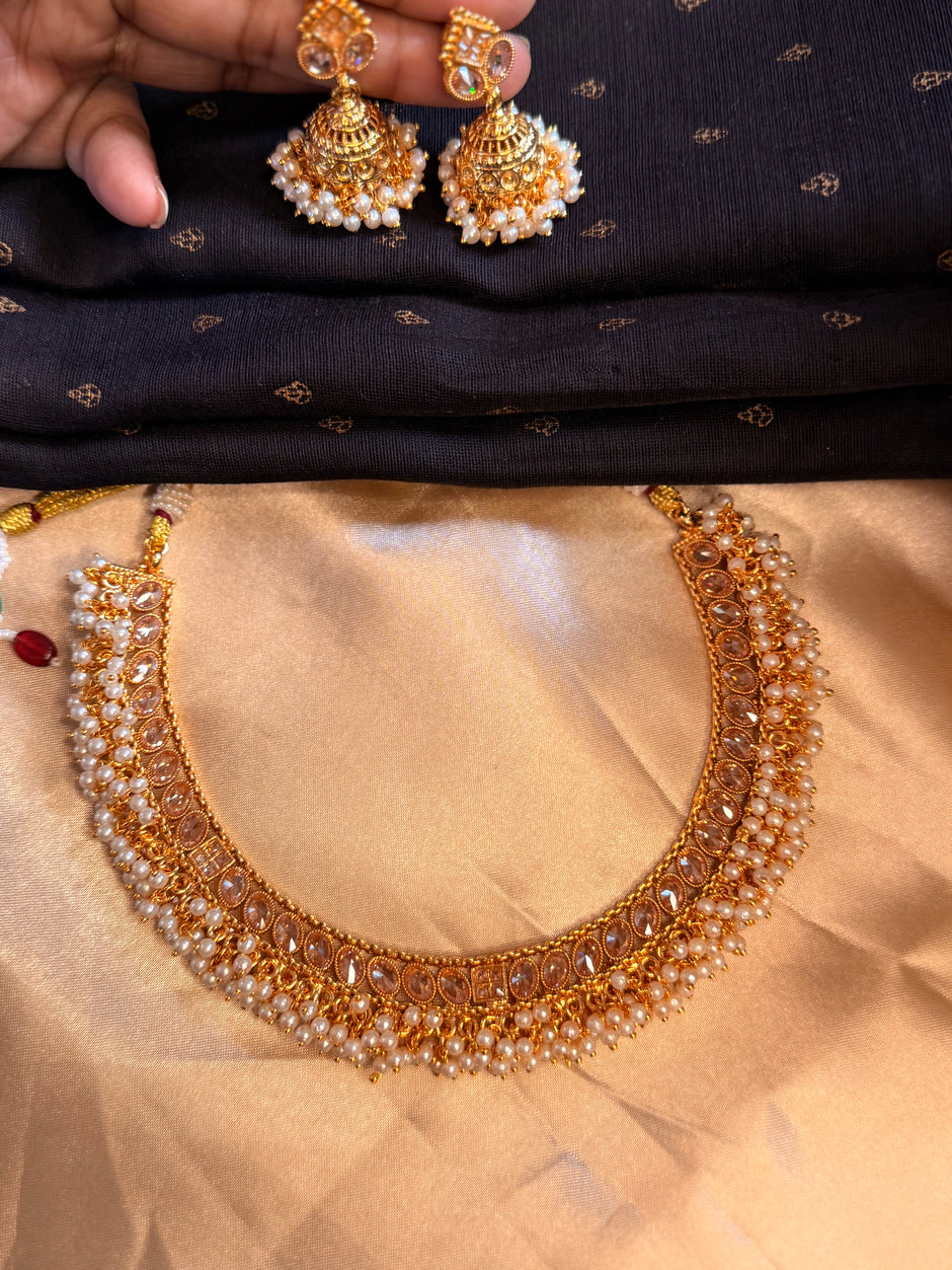 Royal Pearl Divine Kundan Set