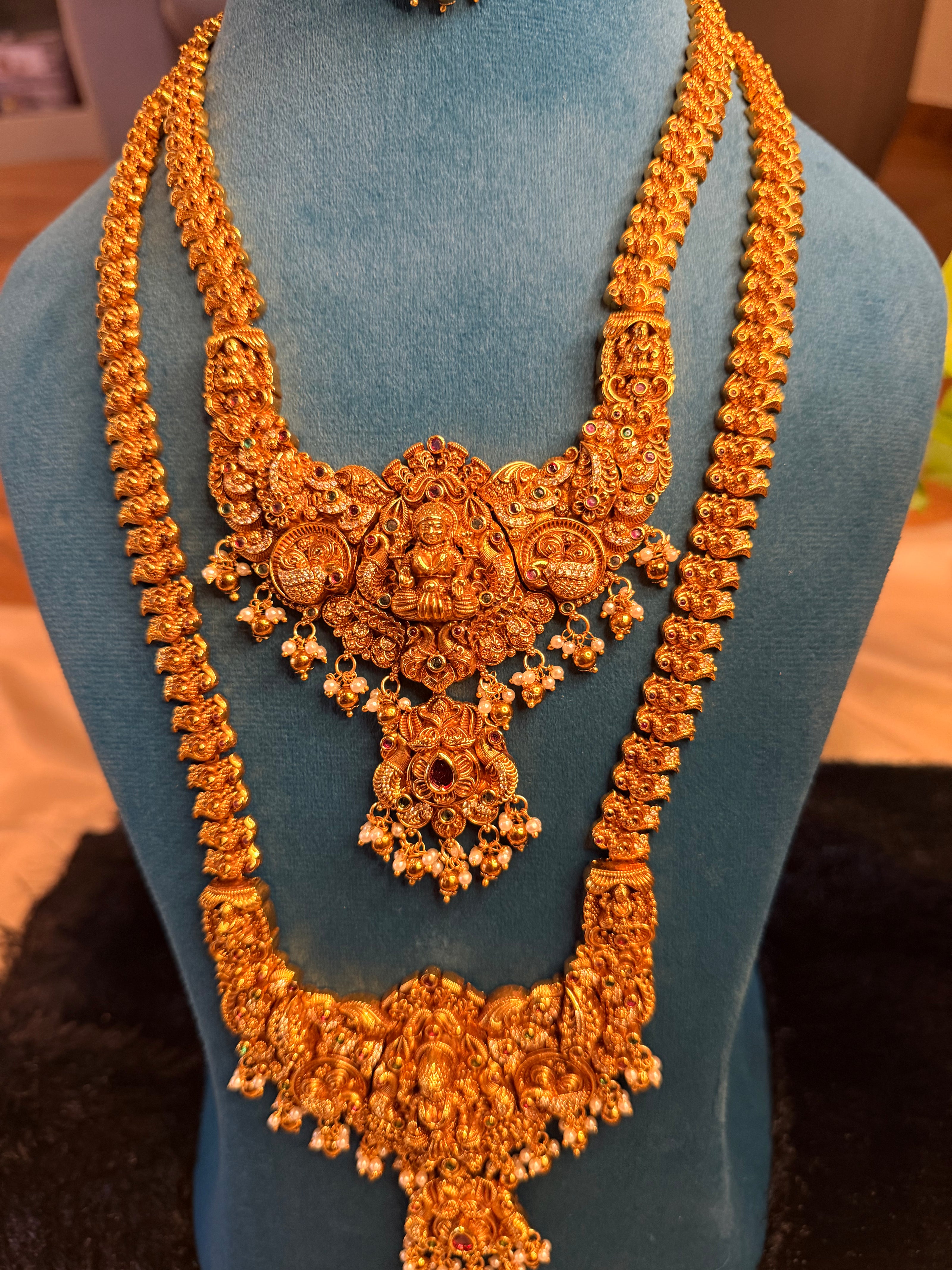 Royal Temple Nakashi Bridal Jewellery Set