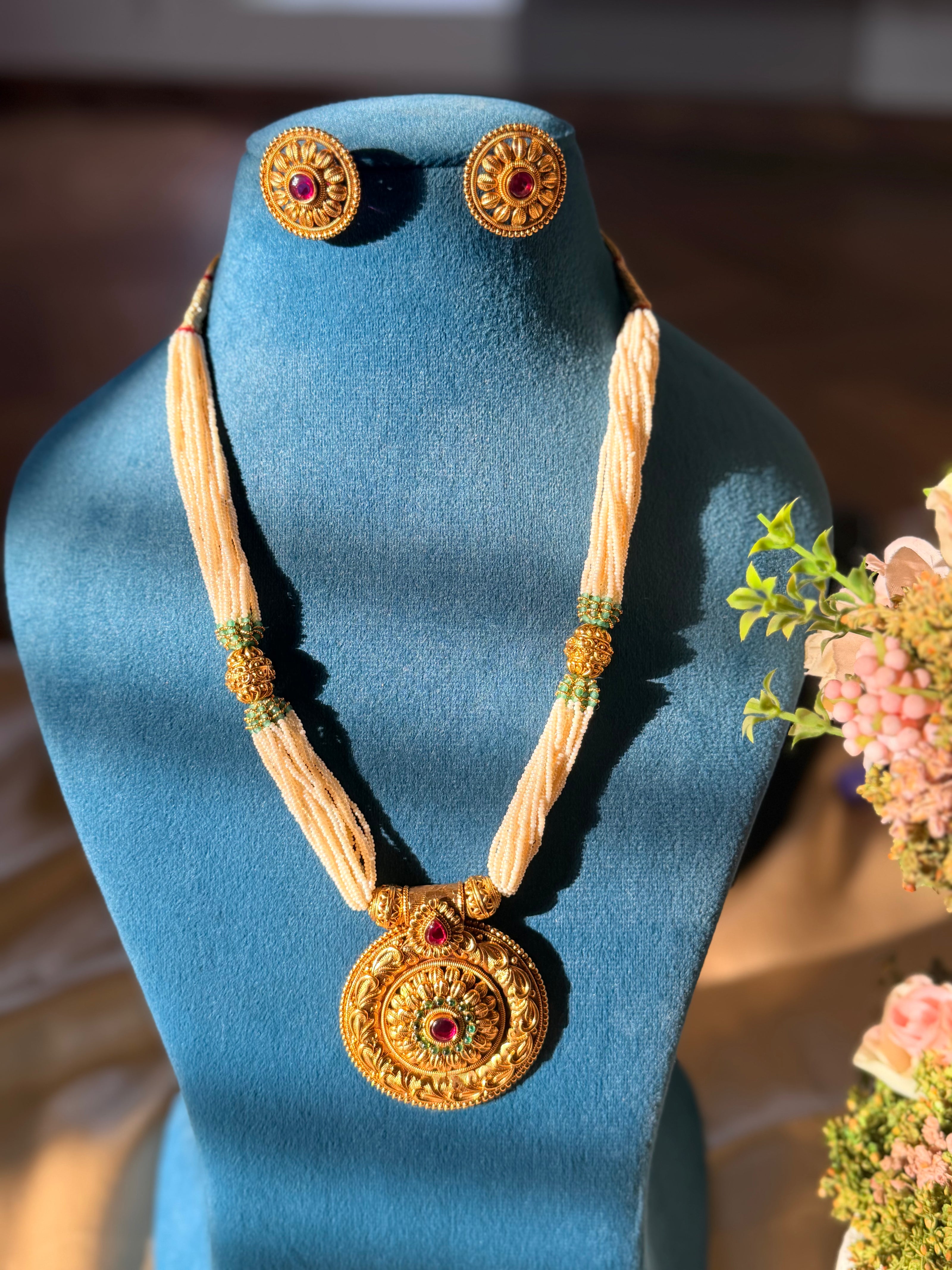 Antique Coin Pendent Necklace