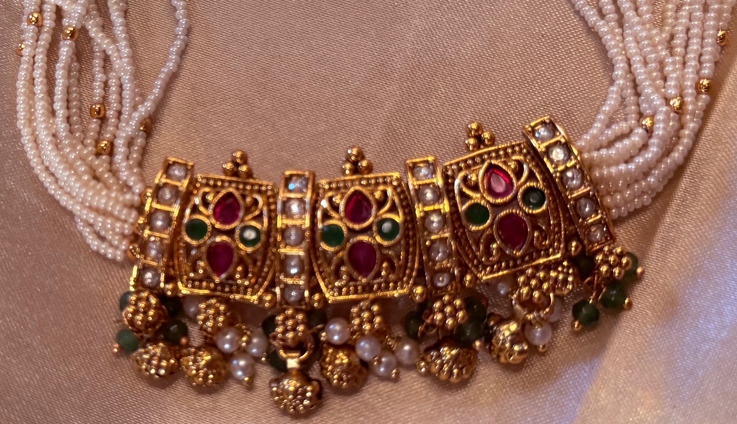 Elegant Pearl Kundan Necklace Set